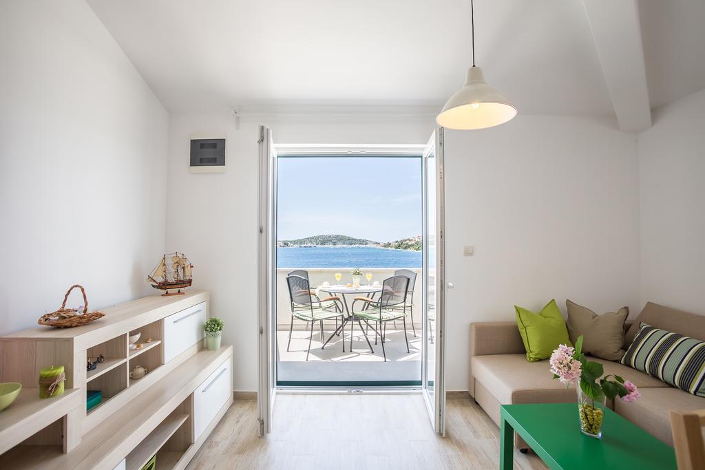Apartments Oleandar Rogoznica  Værelse billede
